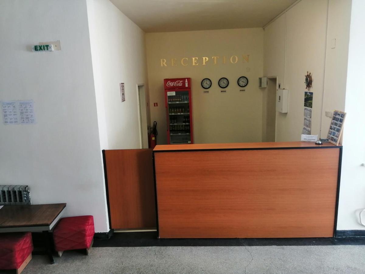 Hotel Panorama Gabrovo Bagian luar foto