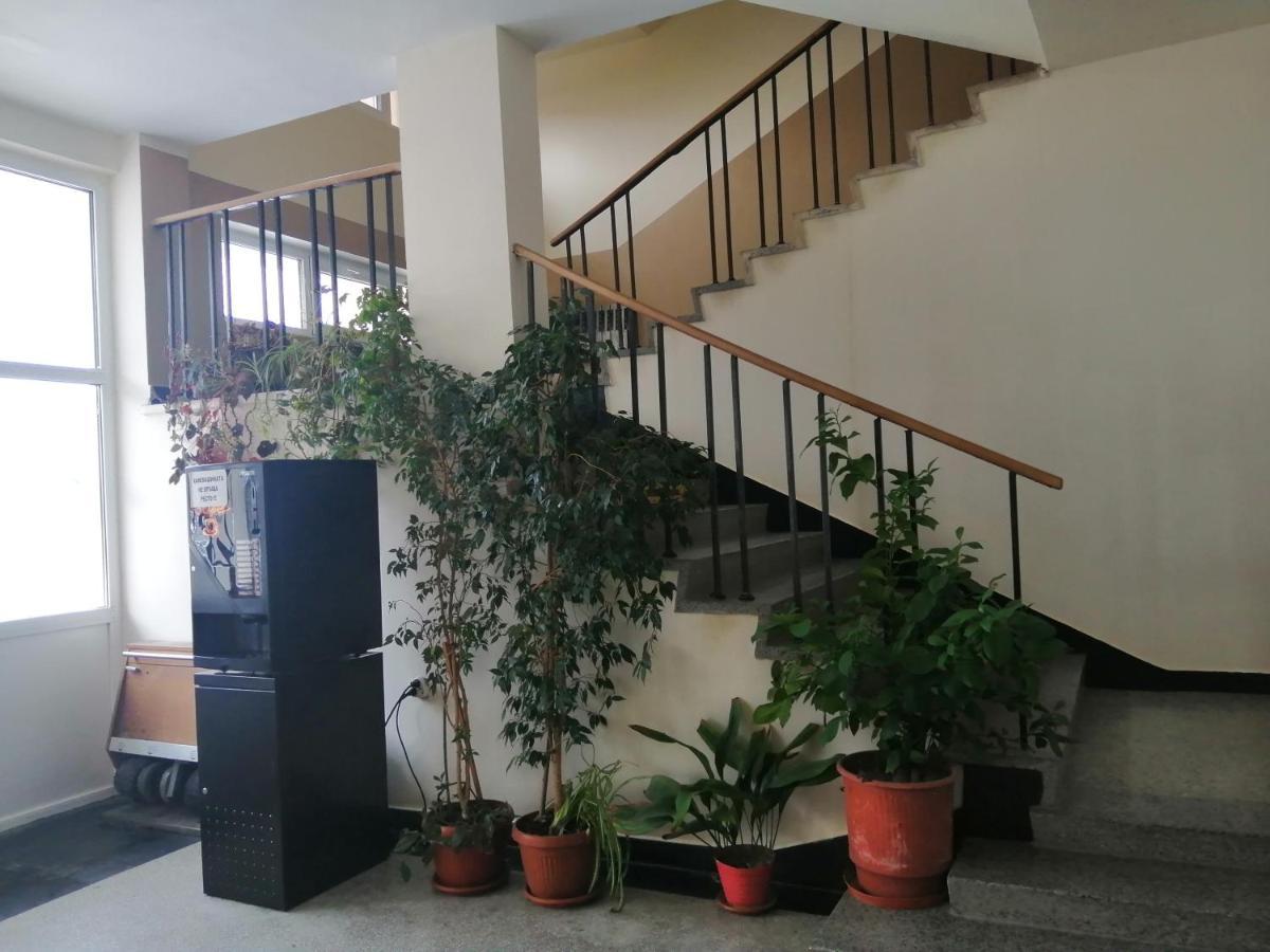 Hotel Panorama Gabrovo Bagian luar foto
